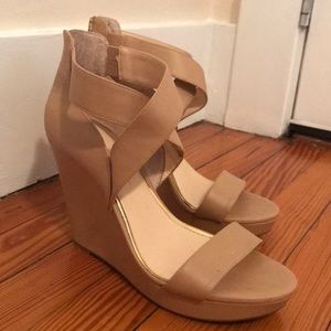 Jessica Simpson Staple Wedges